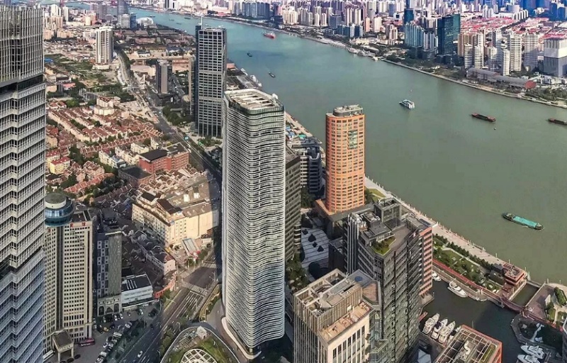 浦江国际金融广场办公室内一线江景视野